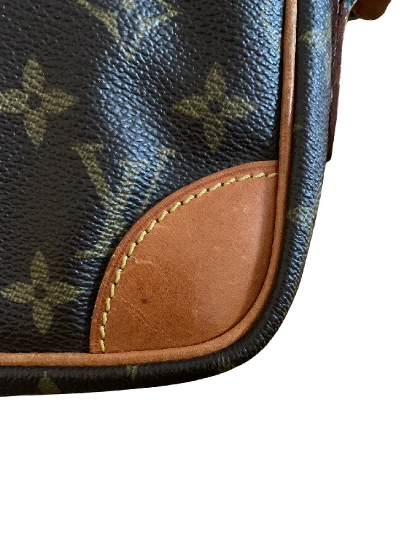 Louis Vuitton Trocadero 24 Monogram