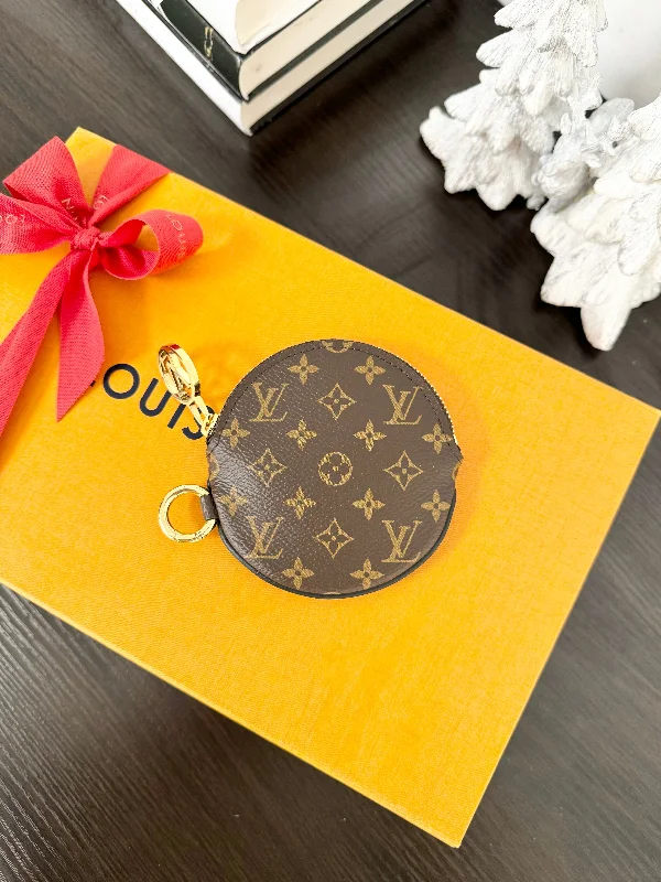 LOUIS VUITTON 2020 Monogram Mini Round Coin Purse