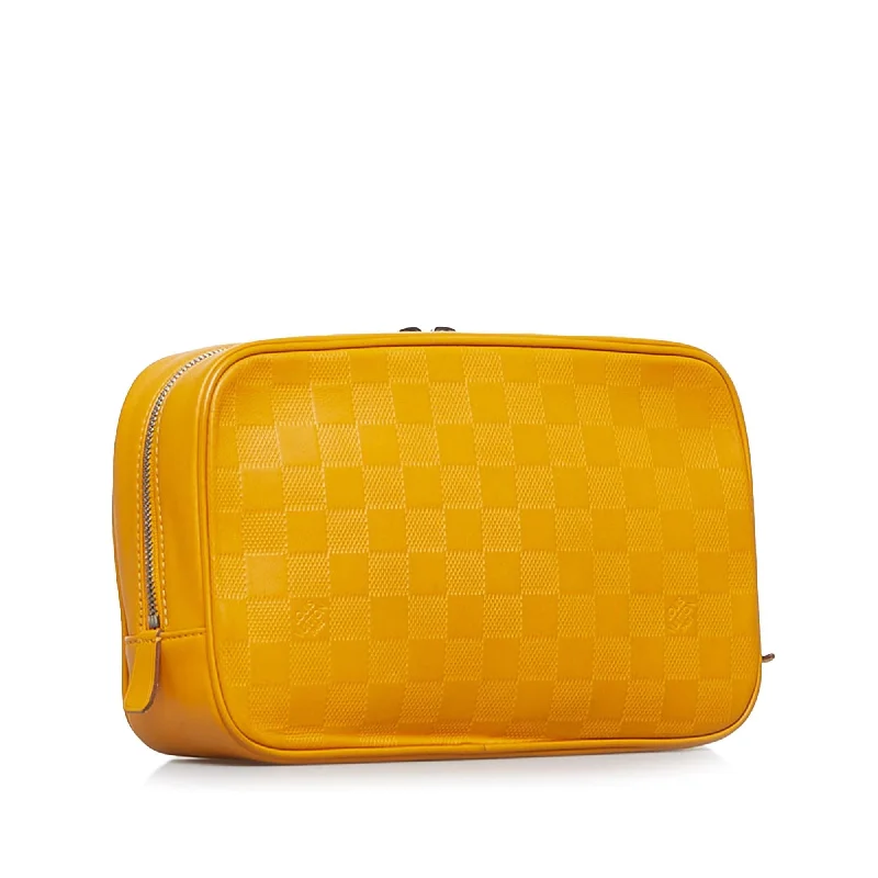 Louis Vuitton Damier Infini Toiletry Pouch (SHG-xMN2YT)