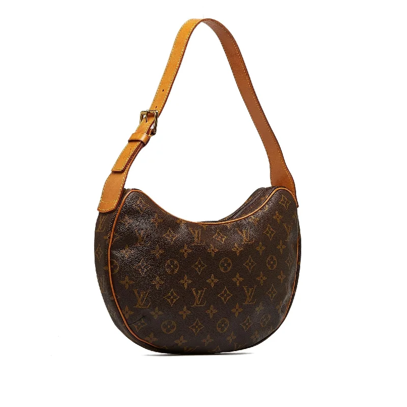 Louis Vuitton Monogram Croissant MM (SHG-aJ05eG)